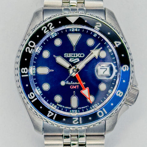 Seiko 5 GMT